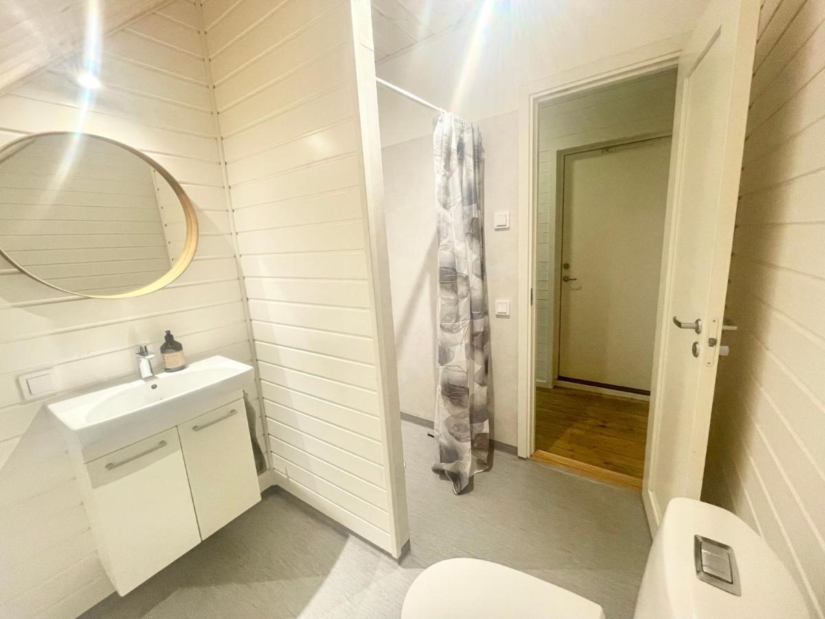 Laegenhet Foer Stoerre Saellskap Naera Gekas I Ullared Apartment Vessigebro Exterior photo